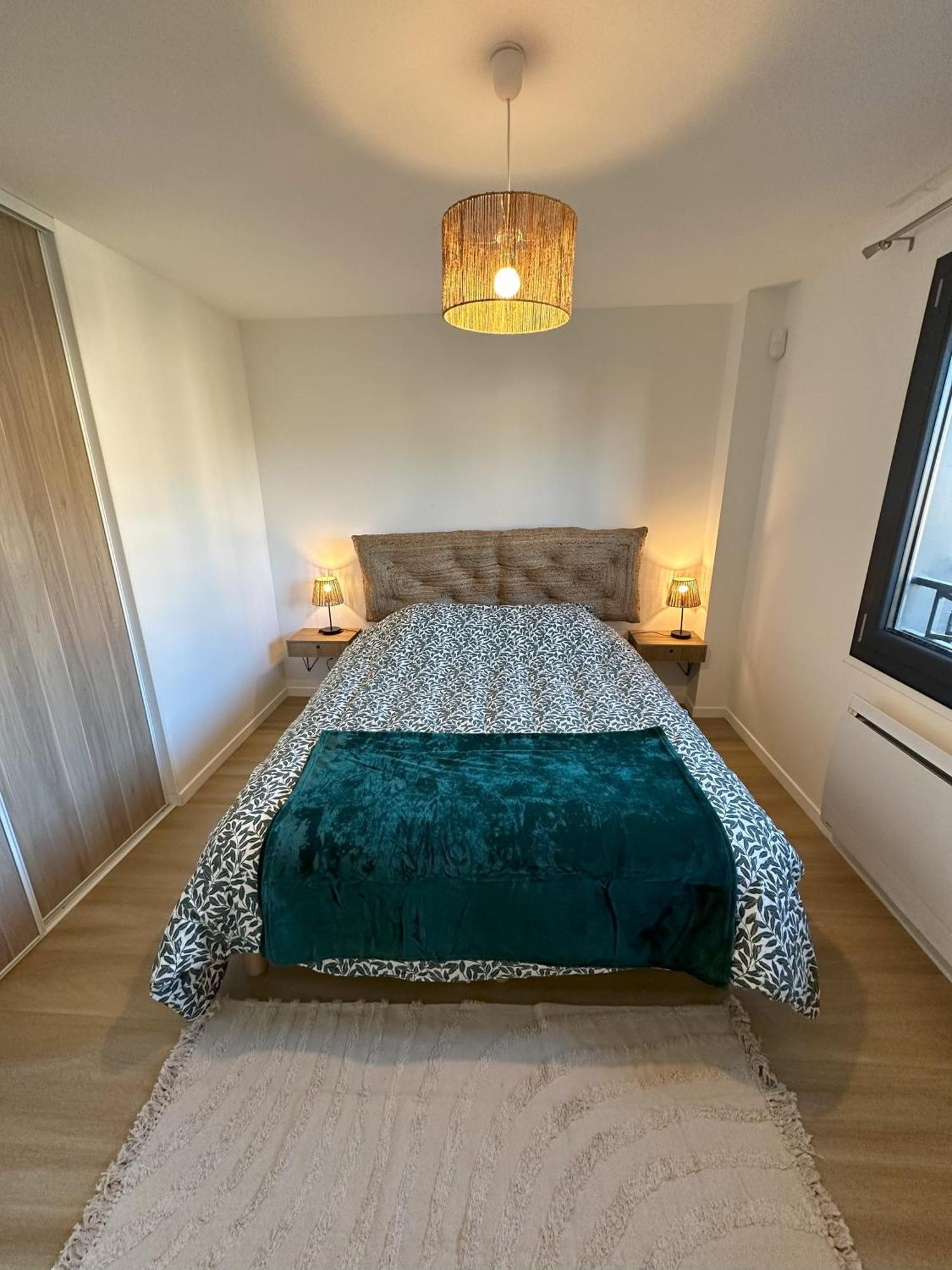 Sunny House - Villa 4 Chambres - Saint Genis Les Ollieres Экстерьер фото