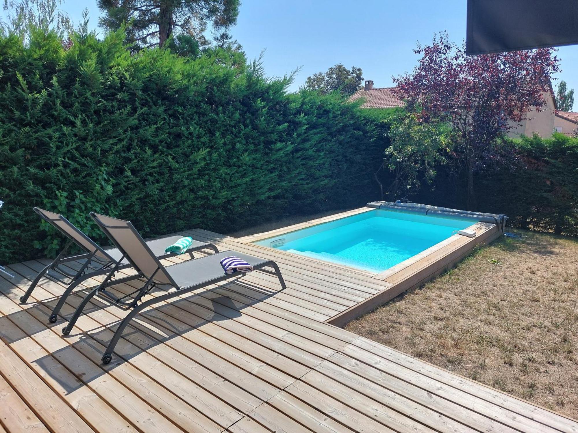 Sunny House - Villa 4 Chambres - Saint Genis Les Ollieres Экстерьер фото